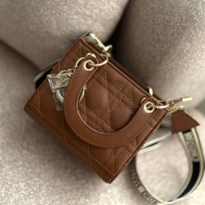 دیور مکعبی کد2057